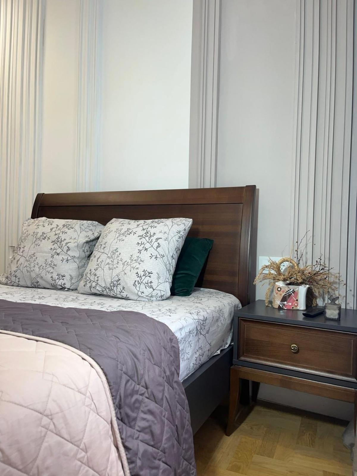 Favorit Apartments 1 Кім Безкоштовна Парковка Центр З Балконом Не Далеко Від Ж Д Вокзалу Звітні Документи Leópolis Exterior foto